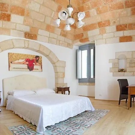 Don Pedro Di Toledo 3* Monopoli