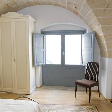 Don Pedro Di Toledo Konukevi 3*